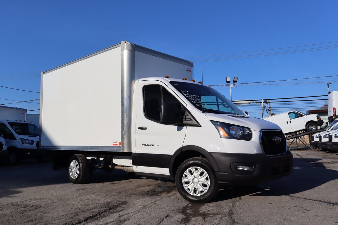 Ford Transit Cargo Van 2023 - Image 2