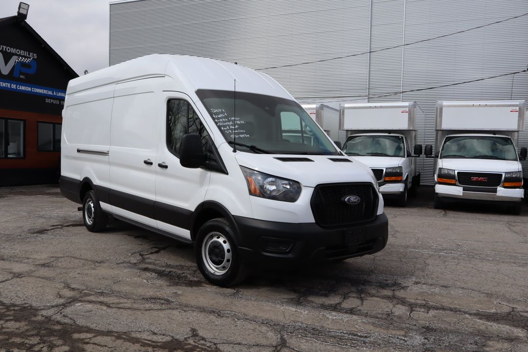 Ford Transit Cargo Van 2022 - Image 3