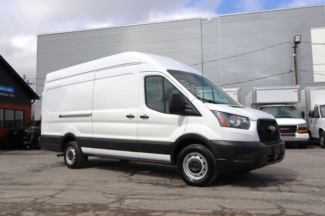 Ford Transit Cargo Van 2022 - Image 2