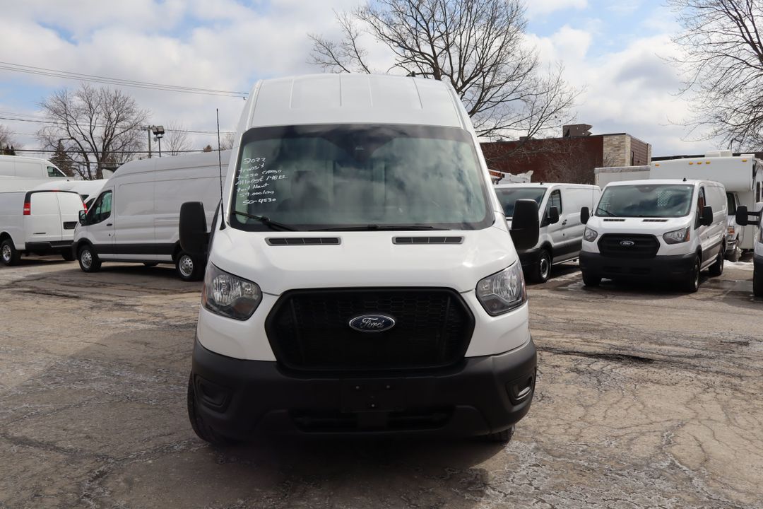 Ford Transit Cargo Van 2022 - Image 9