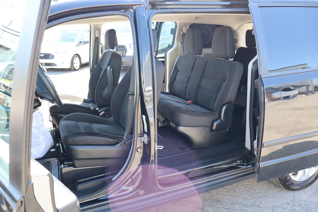Dodge Grand Caravan 2017 - Image 15