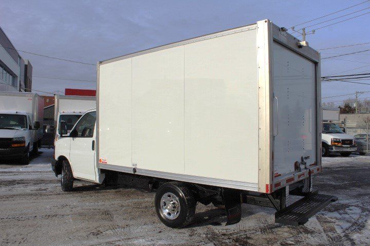 Chevrolet Express Cutaway 2022 - Image 15