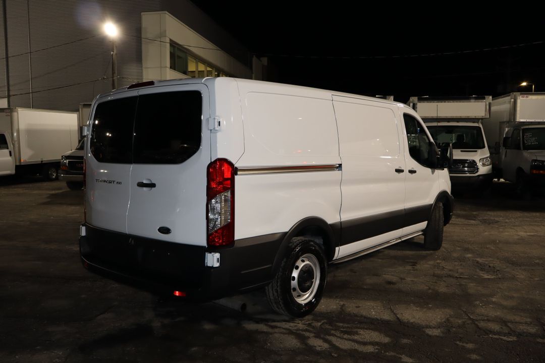 Ford Transit Cargo Van 2020 - Image 22