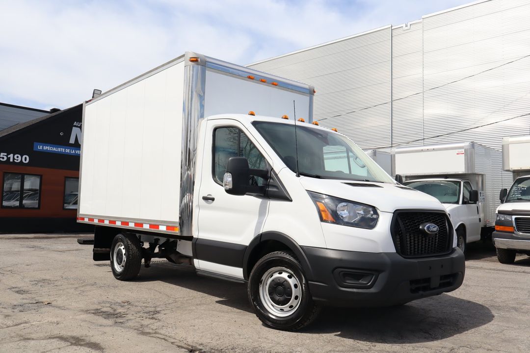 Ford Transit Cargo Van 2021 - Image 19