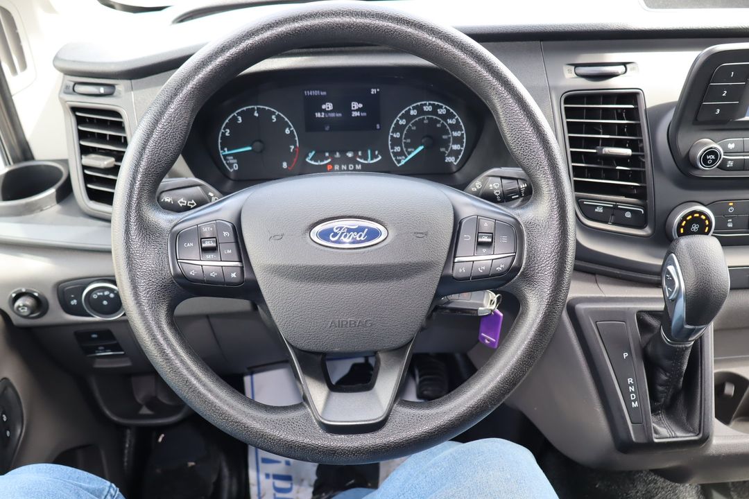 Ford Transit Cargo Van 2021 - Image 12
