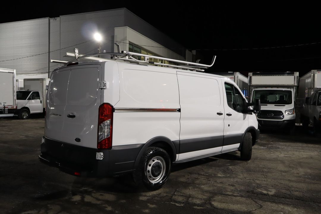 Ford Transit Cargo Van 2016 - Image 6