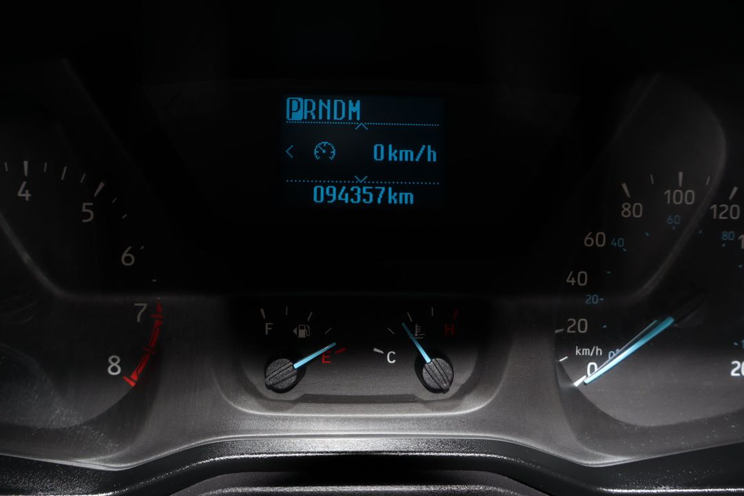 Ford Transit Cargo Van 2016 - Image 18