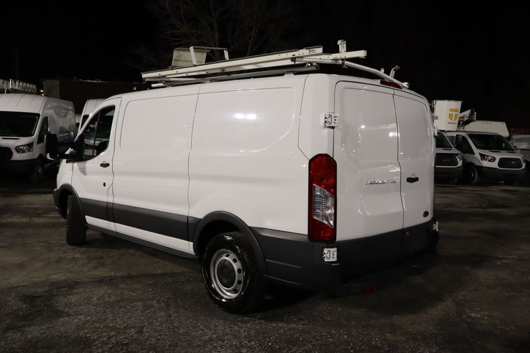 Ford Transit Cargo Van 2016 - Image 4