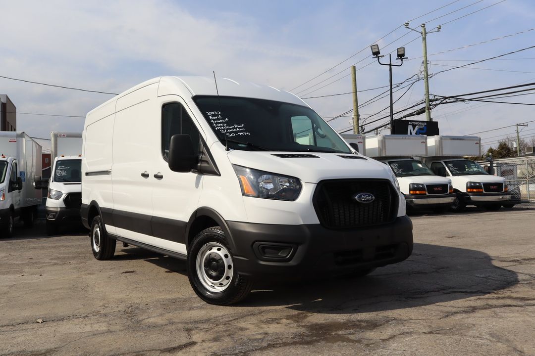 Ford Transit Cargo Van 2022 - Image 7