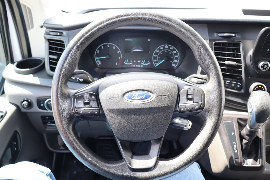 Ford Transit Cargo Van 2021 - Image 11