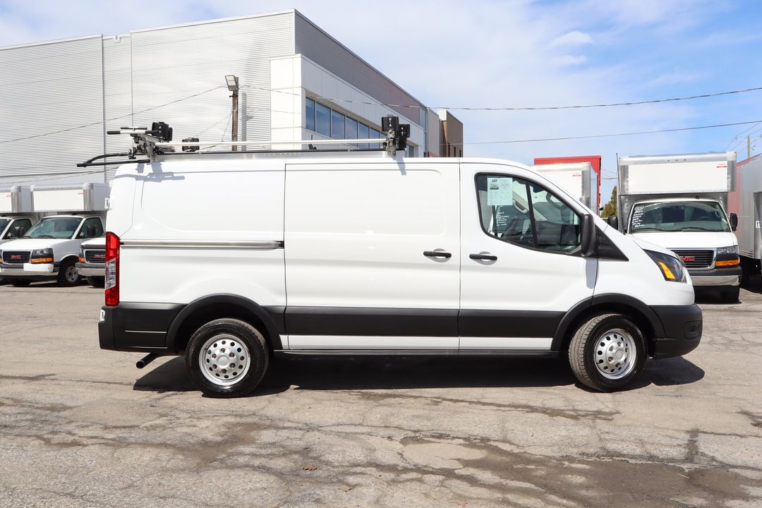 Ford Transit Cargo Van 2021 - Image 23