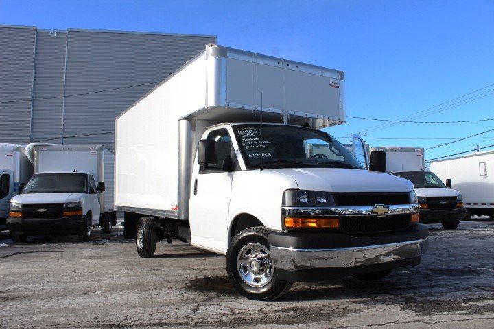 Chevrolet Express Cutaway 2025 - Image 6