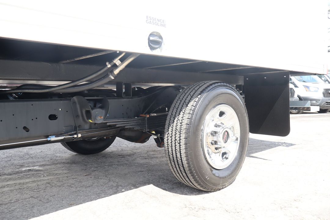 GMC Savana Cargo 2025 - Image 23