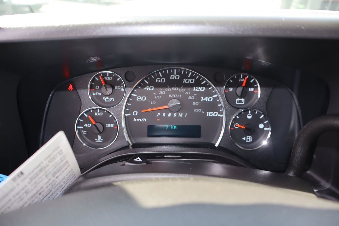 GMC Savana Cargo 2025 - Image 20