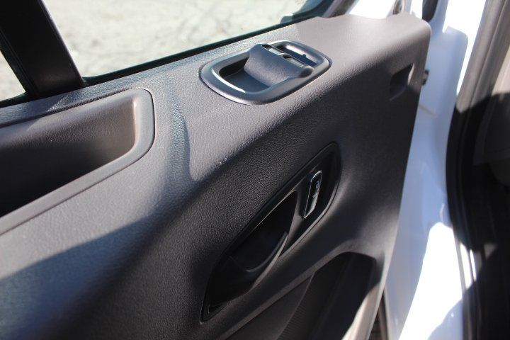 Ford Transit Cargo Van 2023 - Image 12