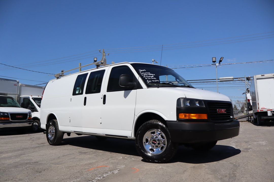 GMC Savana Cargo 2019 - Image 8