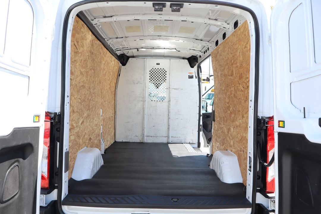 Ford Transit 2022 - Image 14