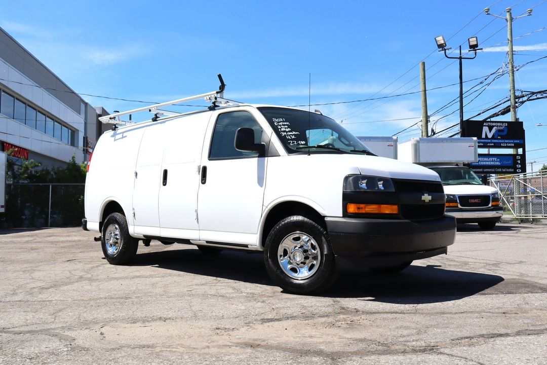 Chevrolet Express 2021 - Image 28