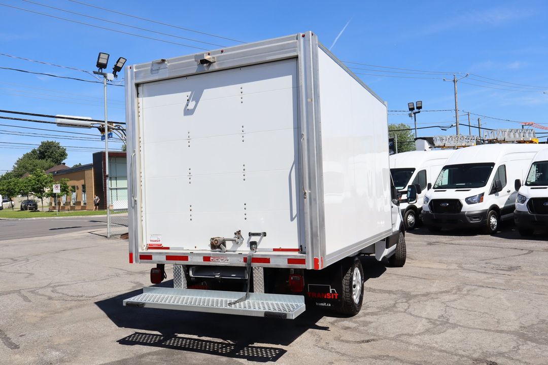 Ford Transit 2023 - Image 9