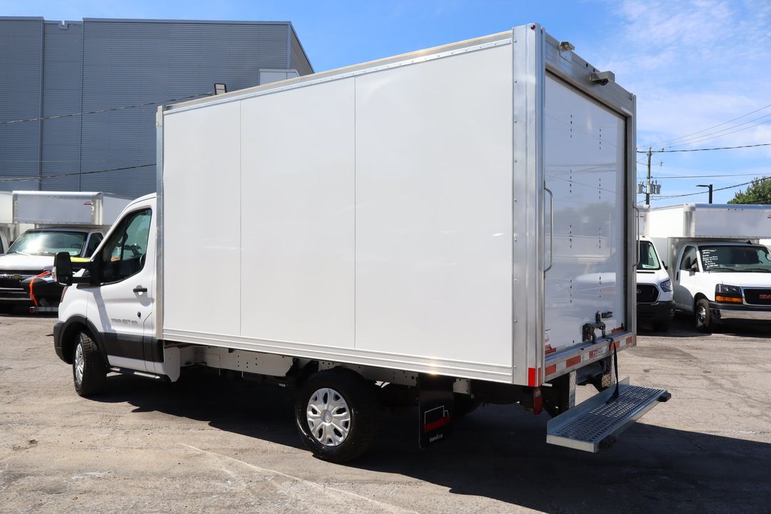 Ford Transit 2023 - Image 3