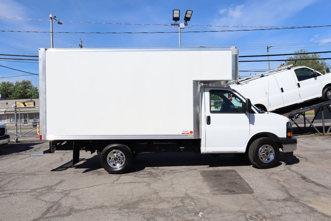 GMC Savana 2026 - Image 5