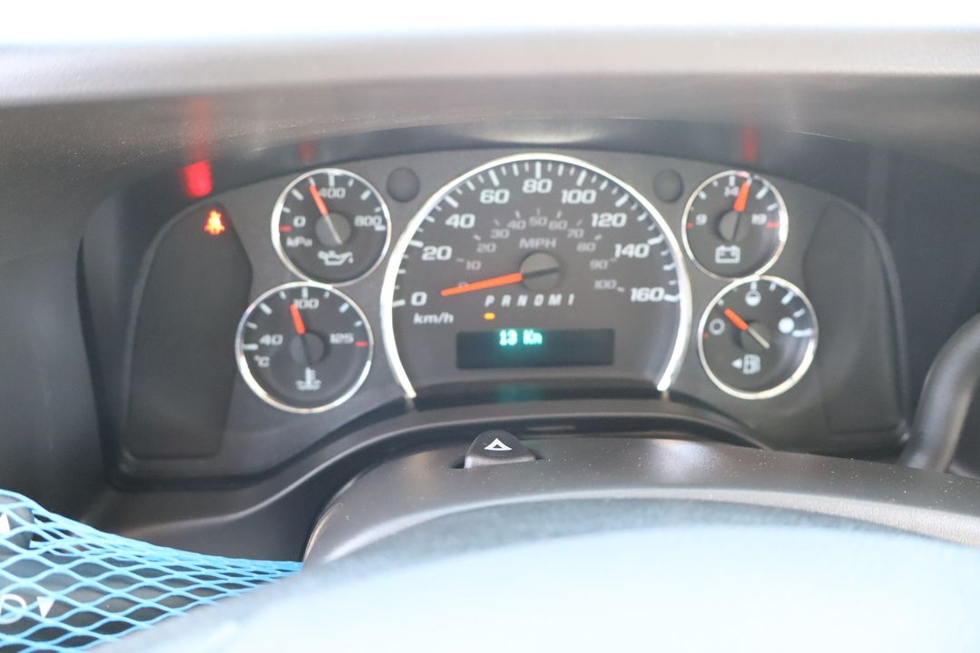 GMC Savana 2026 - Image 16