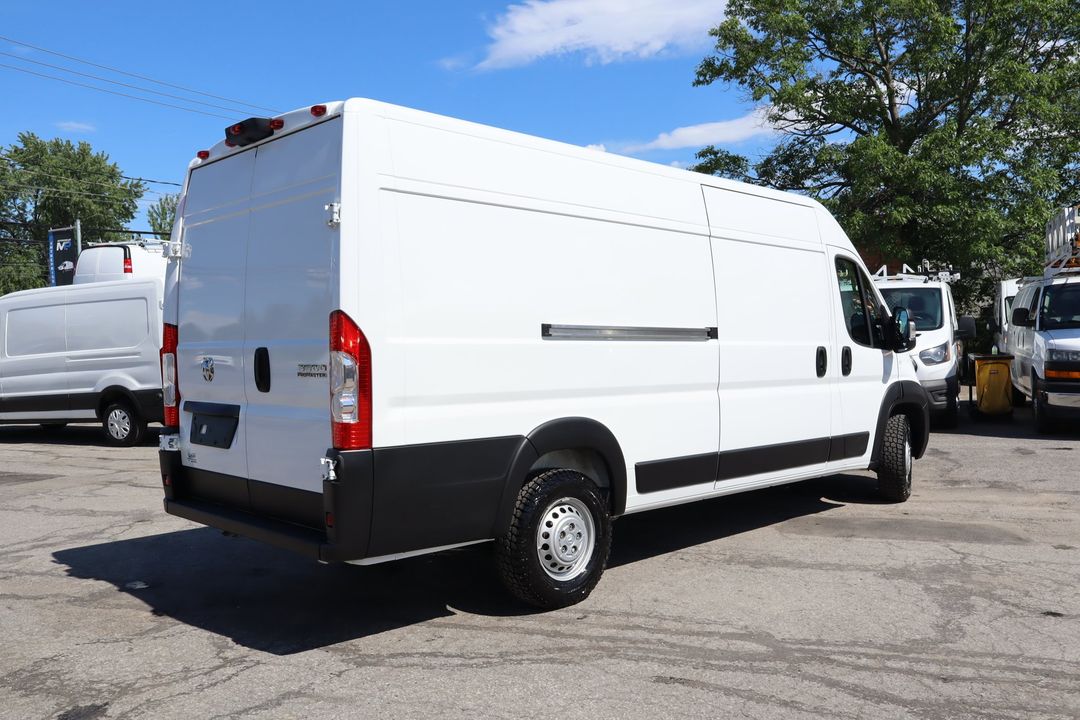 Ram ProMaster Cargo Van 2025 - Image 6
