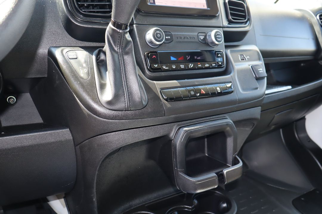 Ram ProMaster Cargo Van 2025 - Image 18