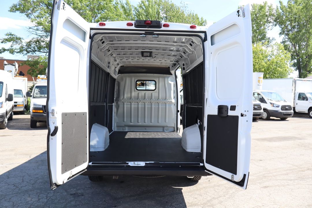 Ram ProMaster Cargo Van 2025 - Image 15