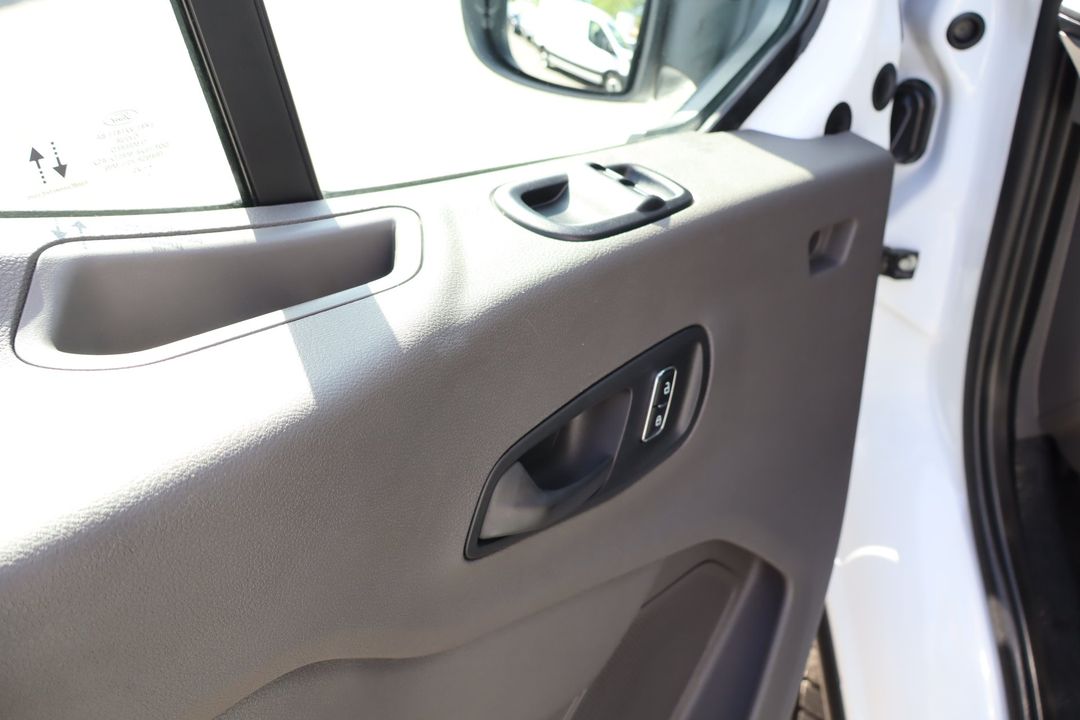 Ford Transit 2025 - Image 7