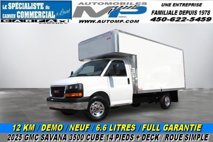 Ford Transit Cargo Van 2022 - Image 30