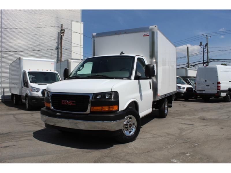 GMC Savana Cargo 2025 - Image 6
