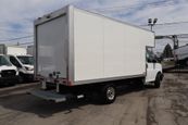 GMC Savana Cargo 2025 - Thumbnail 12