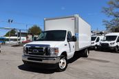 Ford E-Series Econoline Van 2022 - Thumbnail 17